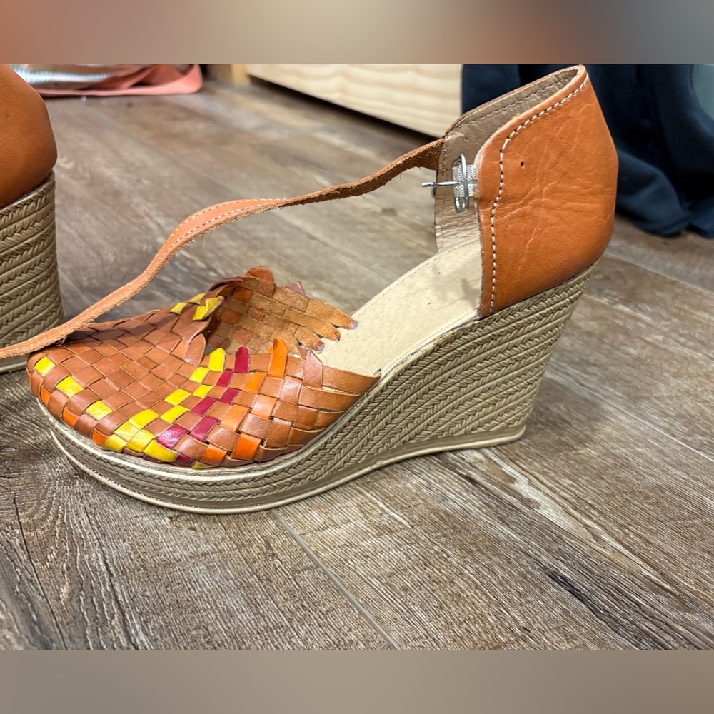 Wedges from Mexico